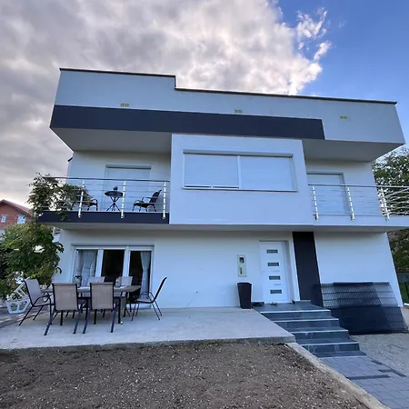 Βίλα Villa Durak *